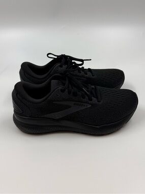 Brooks Ghost 16 Triple Black Woman Running Shoes Size 8.5